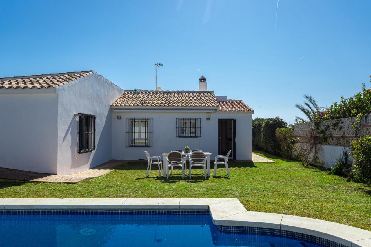 Charming Villa On The Seafront Marbella Dış mekan fotoğraf
