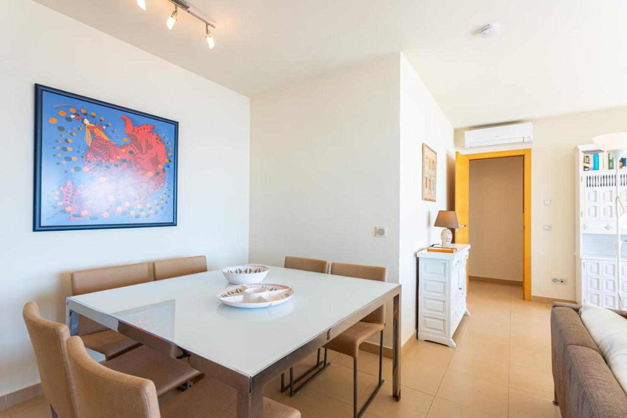 Charming Villa On The Seafront Marbella Dış mekan fotoğraf